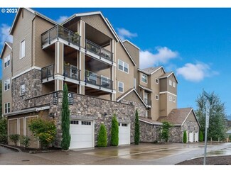 11758 SE Crested Eagle Ln Unit G5, Happy Valley, OR 97086