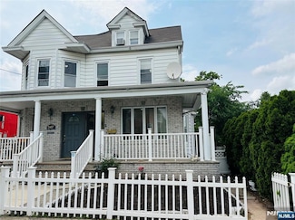 347 Ridge Rd Unit 2, Lyndhurst, NJ 07071