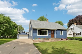 709 S Whitewater Ave, Jefferson, WI 53549