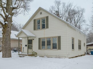 3513 Lowden St, Kalamazoo, MI 49008