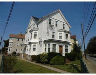 625 Stafford Rd, Fall River, MA 02721
