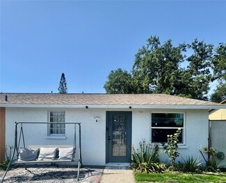 613 33rd Ave E, Bradenton, FL 34208
