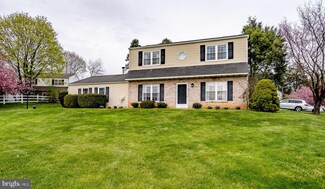 2 Devon Cir, Paoli, PA 19301
