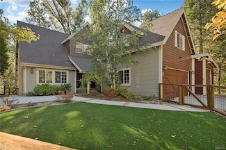 28637 Shenandoah Dr, Lake Arrowhead, CA 92352