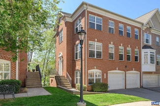 1003 Glenwood Station Ln, Charlottesville, VA 22901