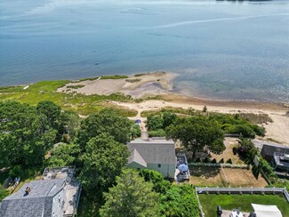 2 Wychunas Ave, Wareham, MA 02571