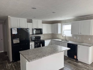 8th W 8th St Unit 128, Coal Valley, IL 61240