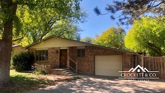 2505 N Carriage Ln, Garden City, KS 67846