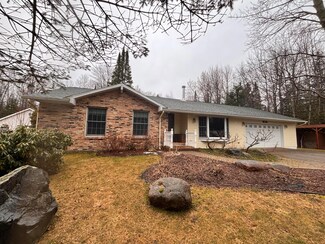 3317 Sherman Park Dr Unit 3317, Sault Sainte Marie, MI 49783