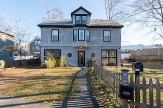 29 Wisteria St Unit 1, Salem, MA 01970