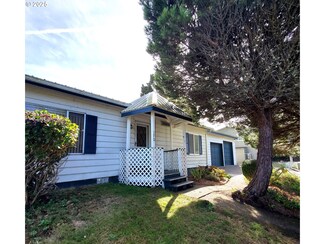 170 NE 69th Place, Newport, OR 97365