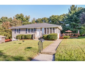12 Monroe St, Lawrence, MA 01843