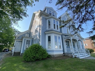 40 Pond St Unit 3, Weymouth, MA 02190