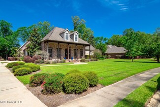 106 Oakridge Trail, Flowood, MS 39232