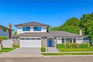 2744 Gannet Dr, Costa Mesa, CA 92626