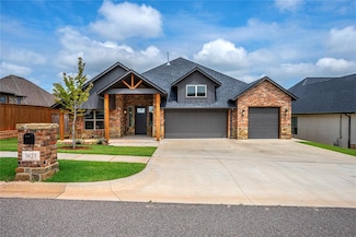 3621 Vintage Creek Dr, Norman, OK 73069