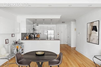 201 E 25th St Unit 7F, New York, NY 10010