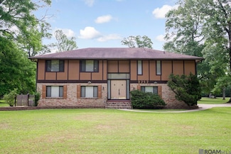 9242 Willow Creek Dr, Greenwell Springs, LA 70739