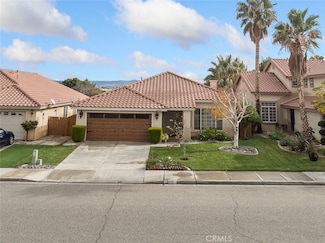 13477 Lakeside Dr, Victorville, CA 92395
