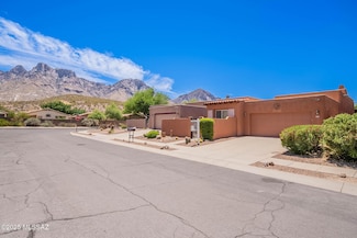 11315 N Mountain Meadow Place, Tucson, AZ 85737