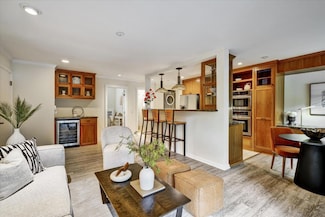 1070 Mercedes Ave Unit 2, Los Altos, CA 94022