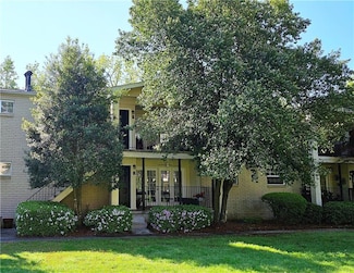 311 Peachtree Hills Ave NE Unit 17C, Atlanta, GA 30305