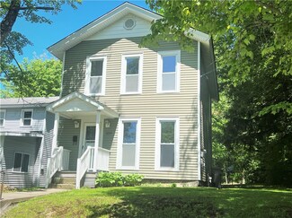 259 Allegheny St, Meadville, PA 16335