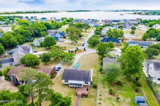 6 Bay Dr, Sneads Ferry, NC 28460