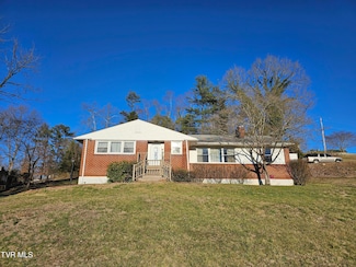3521 Fort Henry Dr, Kingsport, TN 37664
