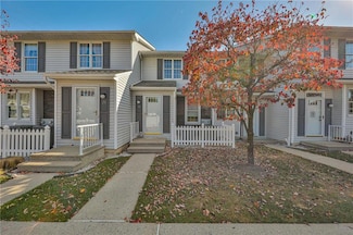 30 Lawnherst Ct, Easton, PA 18045