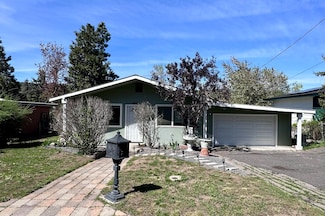 1436 Siskiyou St, Klamath Falls, OR 97601
