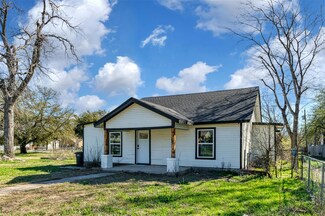 3759 S Adams St, Fort Worth, TX 76110