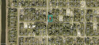 3218 33rd St W, Lehigh Acres, FL 33971