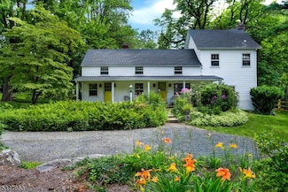 22 Rocktown Hill Rd, Ringoes, NJ 08551