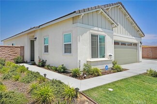 1120 Raven Ct, Calimesa, CA 92320