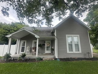 235 S Greensburg St, Hodgenville, KY 42748