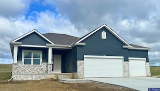 13112 S 44th Ave, Bellevue, NE 68123