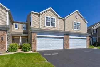 637 Springbrook Trail N, Oswego, IL 60543