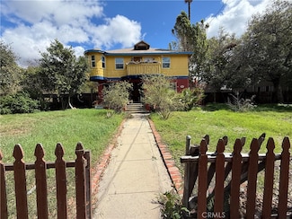 1944 El Sereno Ave, Pasadena, CA 91103