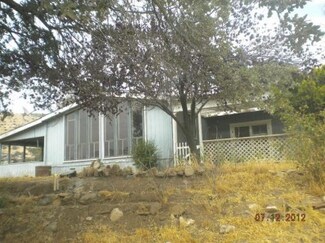 19951 Williams Rd, Caliente, CA 93518