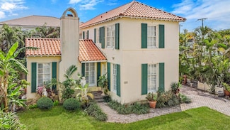 332 Monceaux Rd, West Palm Beach, FL 33405