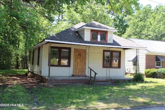 933 Tyan St, Rocky Mount, NC 27801