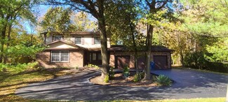 579 N Green Mount Rd, Belleville, IL 62221