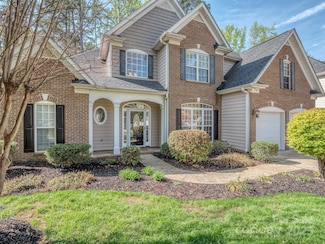1009 Summer Creste Dr, Indian Trail, NC 28079