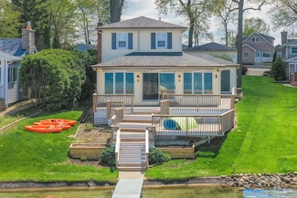 23650 S Shore Dr, Edwardsburg, MI 49112