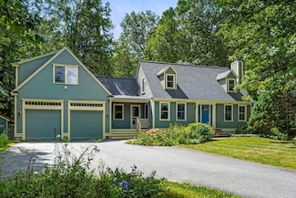 23 Plainfield Rd, Pepperell, MA 01463