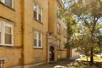 4665 N Lowell Ave Unit 3, Chicago, IL 60630