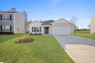 835 Wolverine Ln, Woodruff, SC 29388