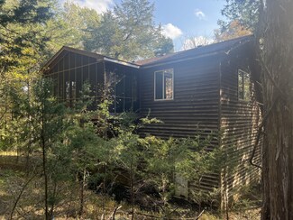 775 Scanty Branch Rd, Dixon Springs, TN 37057