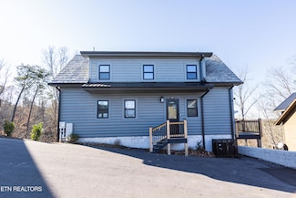 1370 Lake Haven Way, Sevierville, TN 37876
